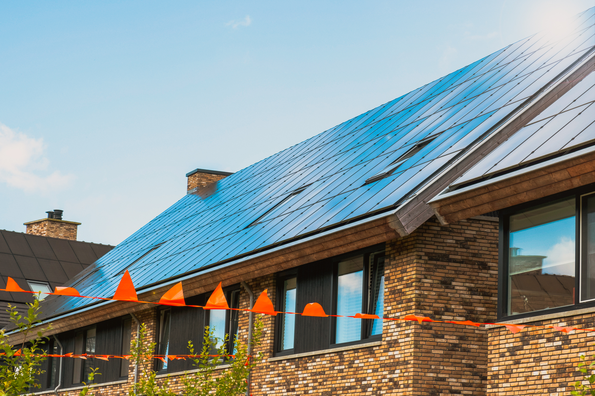 laadpalen, zonnepanelen, micro-omvormers, batterijen, zelfbouwpakketten, toon energie systemen, tes, heerle, bergen op zoom, wouw, breda, roosendaal, halsteren, oud gastel, etten-leur, rijsbergen, hoogerheide, ossendrecht, rucphen, prinsenbeek, rijen, tilburg, gilze, numansdorp, strijen, raamsdonkveer, waalwijk, wouw, steenbergen, zundert, oudenbosch, noord-brabant